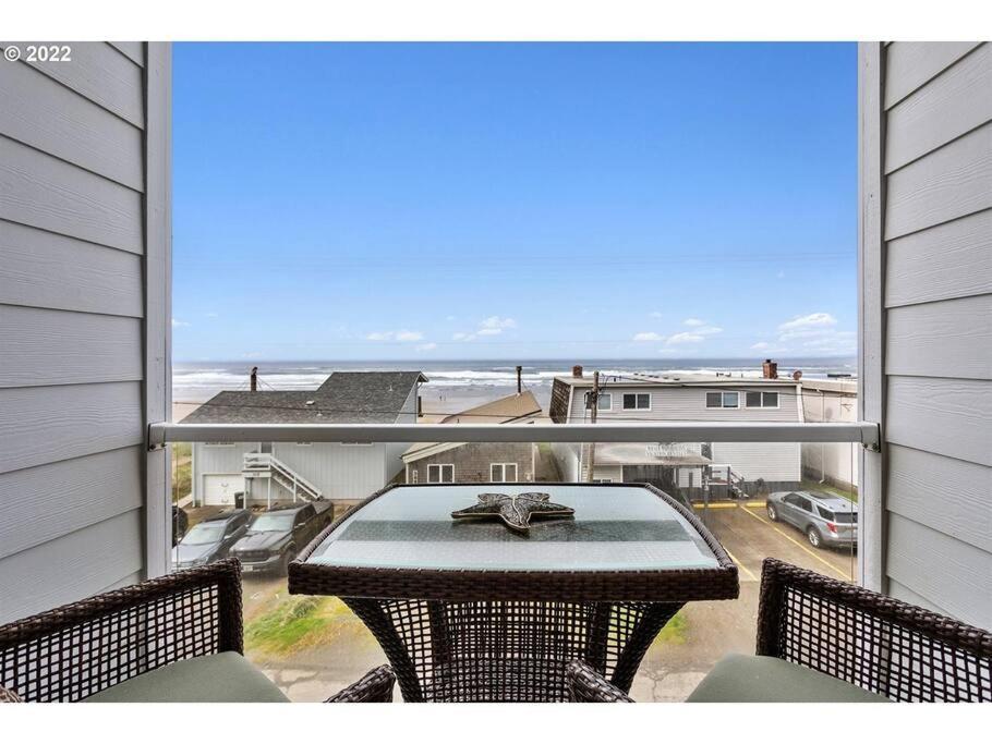 Rockaway Oceanview Condo,Steps To The Beach & Downtown,W&D, Wifi Rockaway Beach Exterior foto